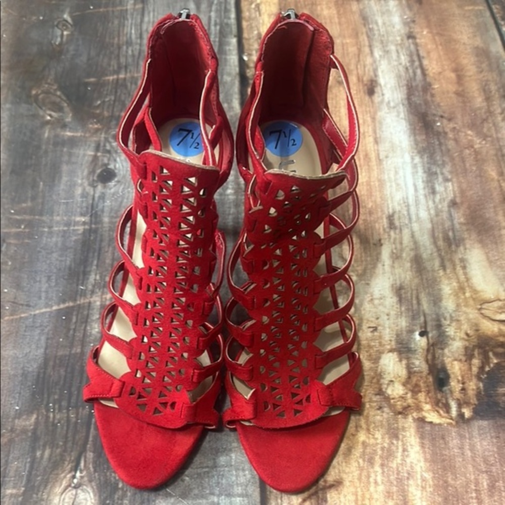 New Unisa Red Women's Suede Strappy Heels 7.5